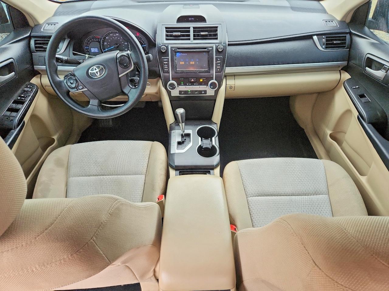 2012 TOYOTA CAMRY LE photo 15
