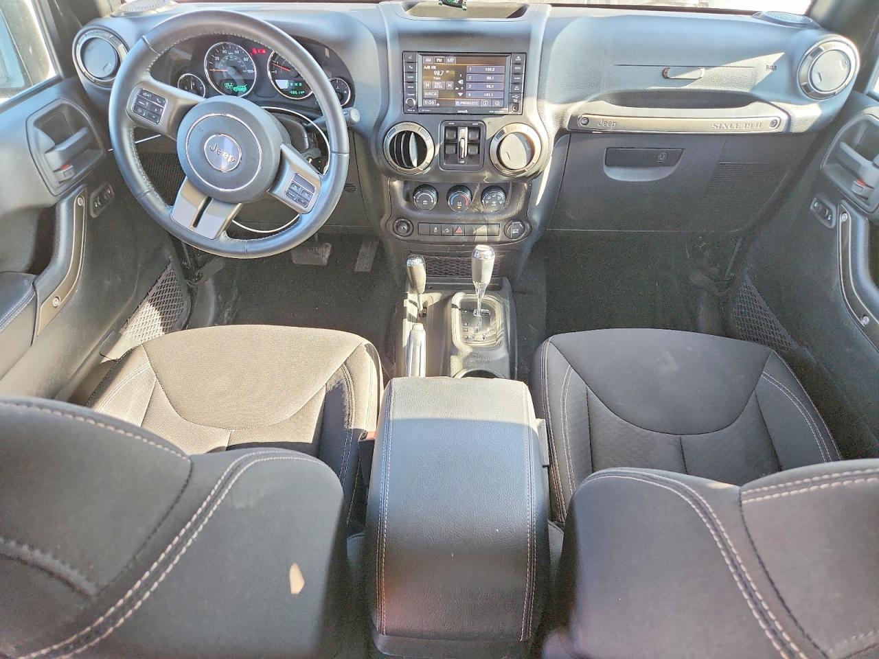 2018 JEEP WRANGLER UNLIMITED SPORT photo 15