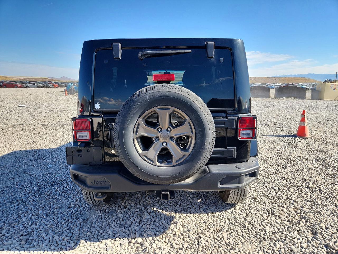 2018 JEEP WRANGLER UNLIMITED SPORT photo 11