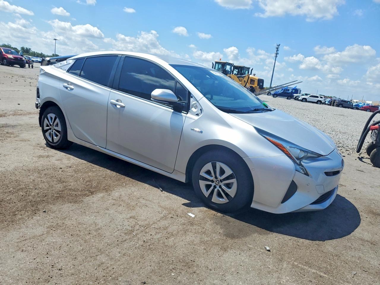 2018 TOYOTA PRIUS TWO photo 10