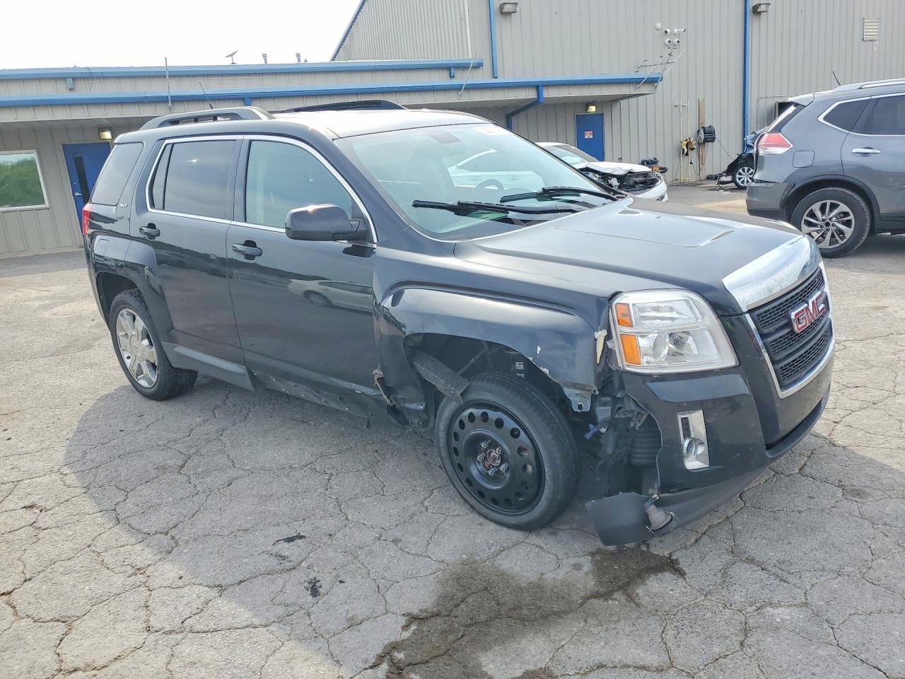 2011 GMC TERRAIN photo 4