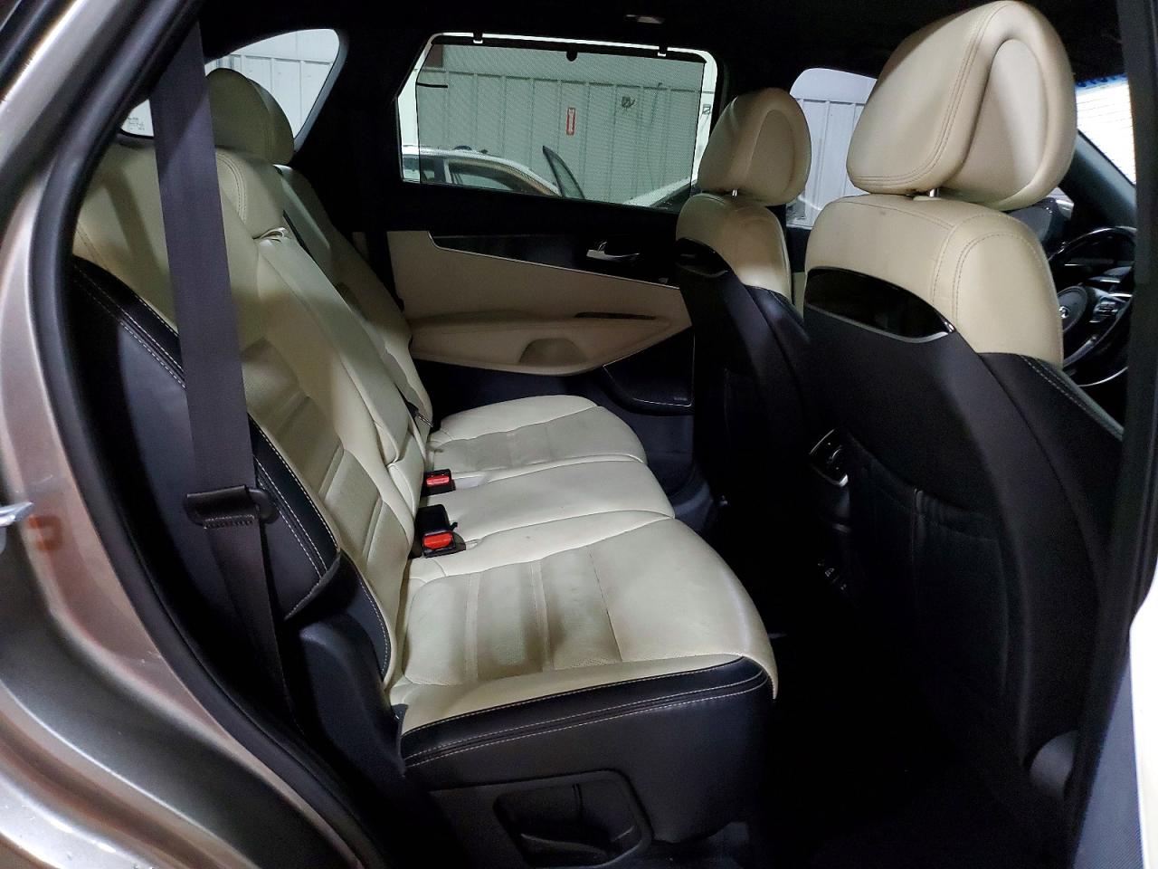 2016 KIA SORENTO SX LIMITED V6 photo 19