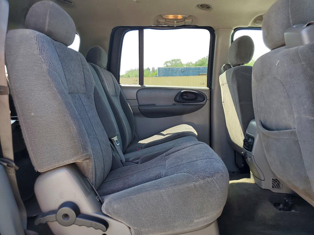 2003 CHEVROLET TRAILBLAZER EXT photo 31