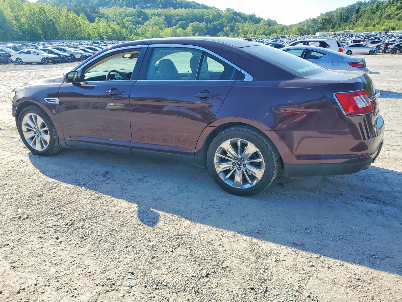 2011 FORD TAURUS LIMITED photo 4