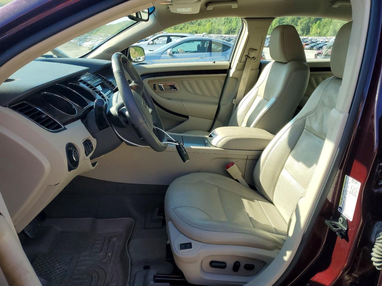 2011 FORD TAURUS LIMITED photo 19