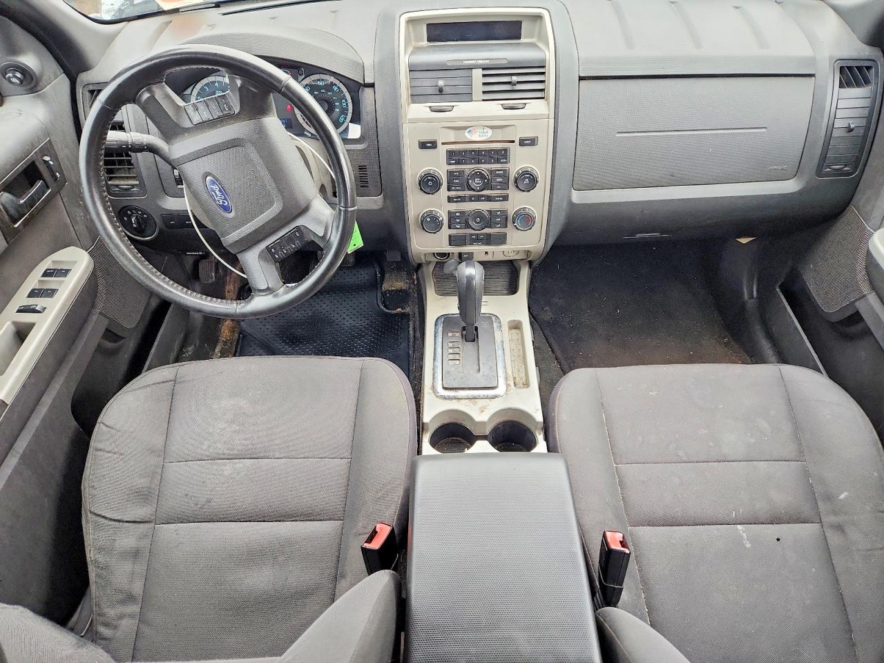2012 FORD ESCAPE XLT photo 15