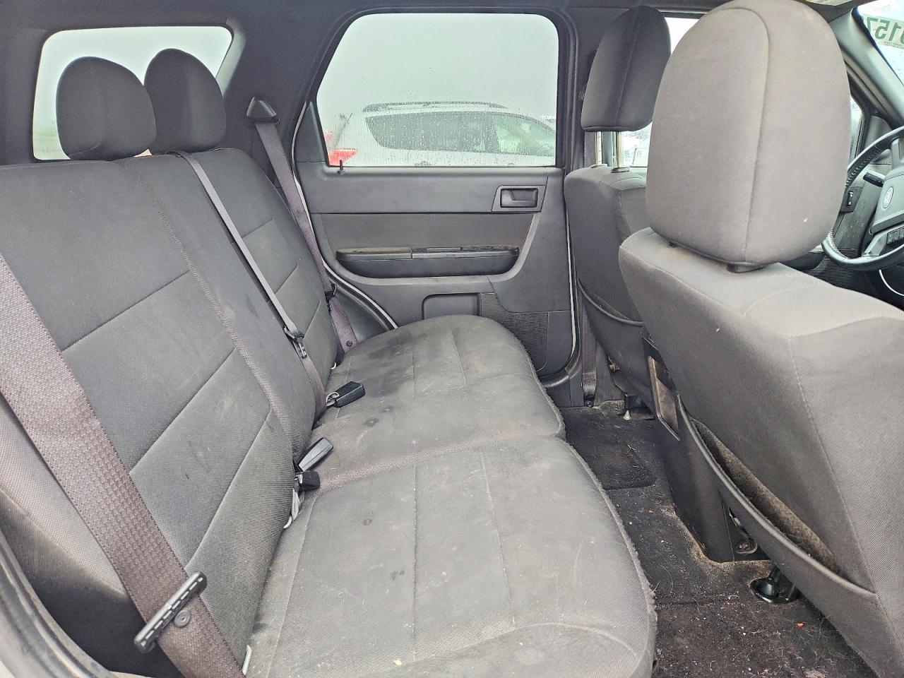2012 FORD ESCAPE XLT photo 19