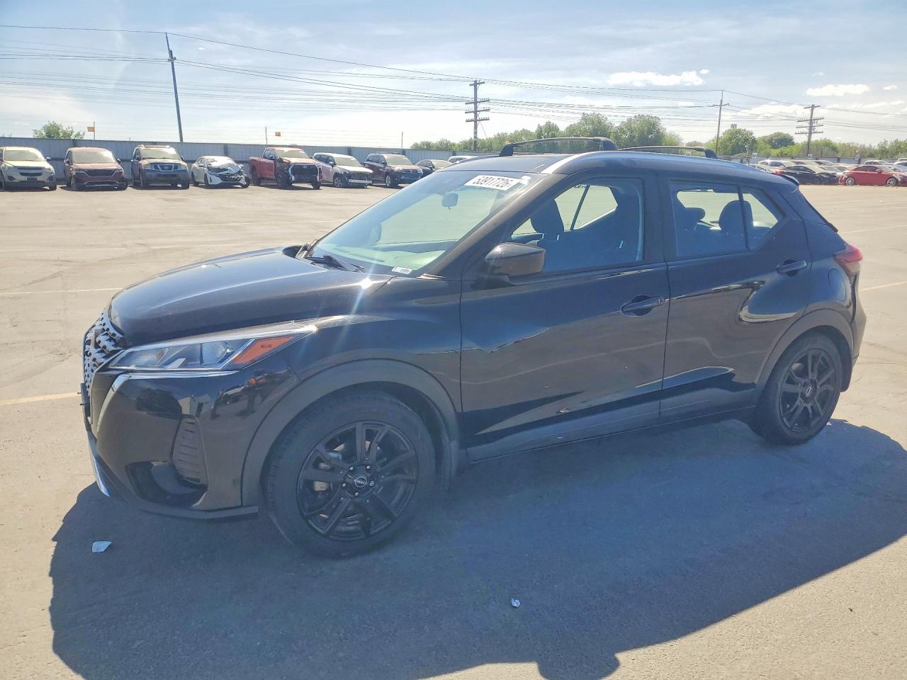 2023 NISSAN KICKS