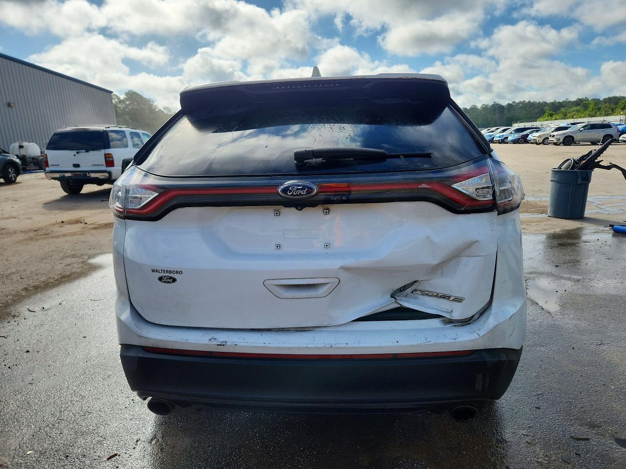 2017 FORD EDGE SE photo 6