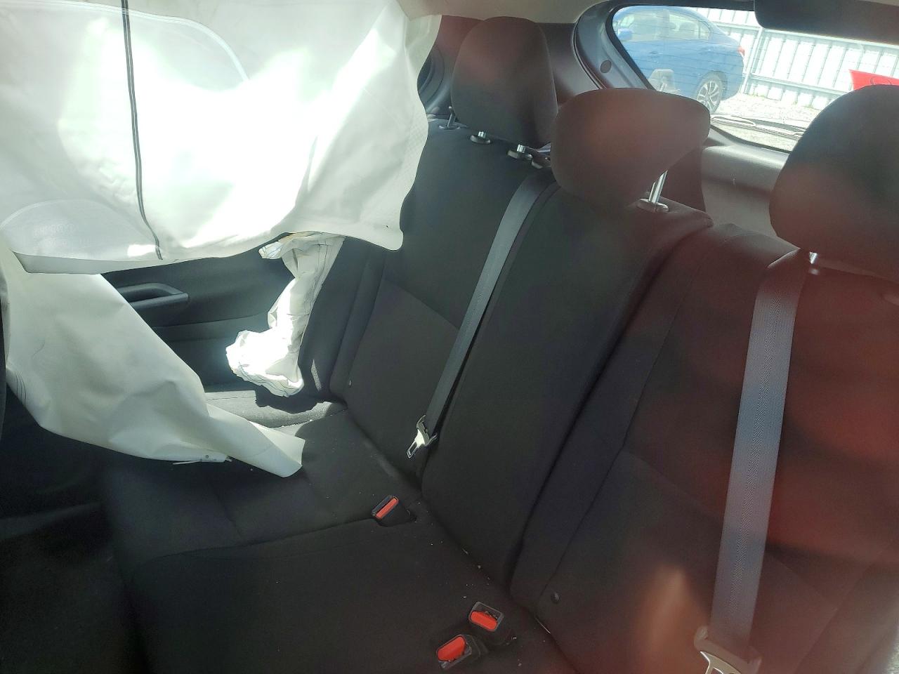 2023 NISSAN KICKS S photo 19