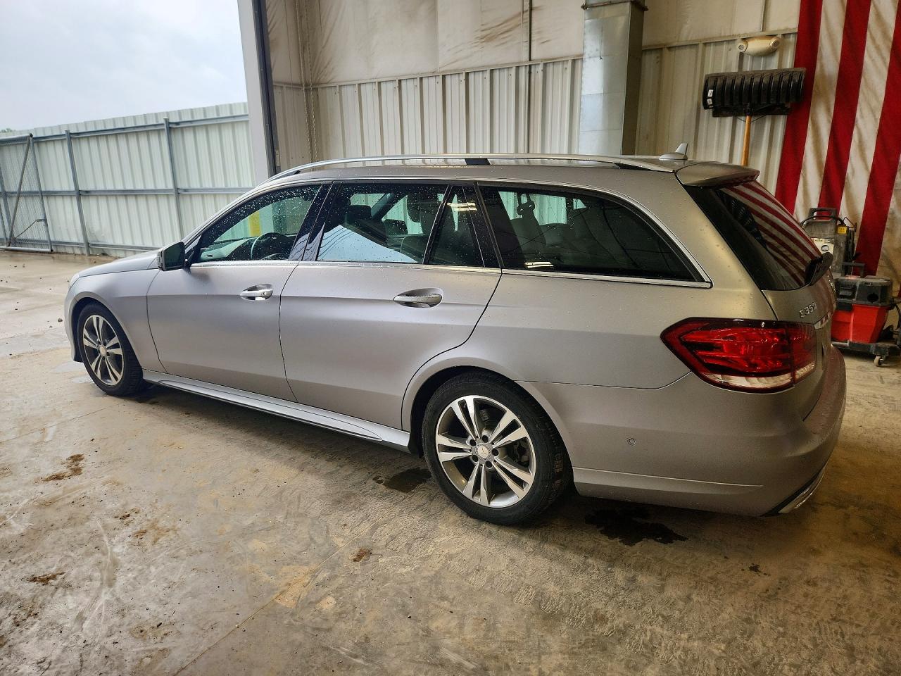 2014 MERCEDES-BENZ E 350 4MATIC WAGON photo 2