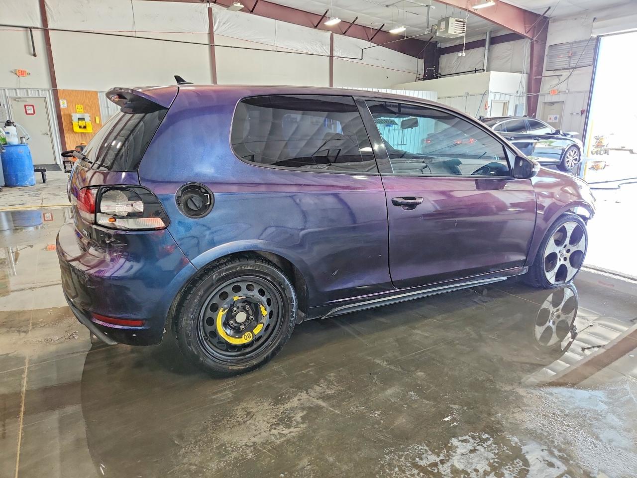 2012 VOLKSWAGEN GTI photo 3