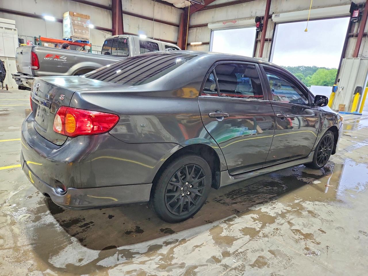 2009 TOYOTA COROLLA S photo 5