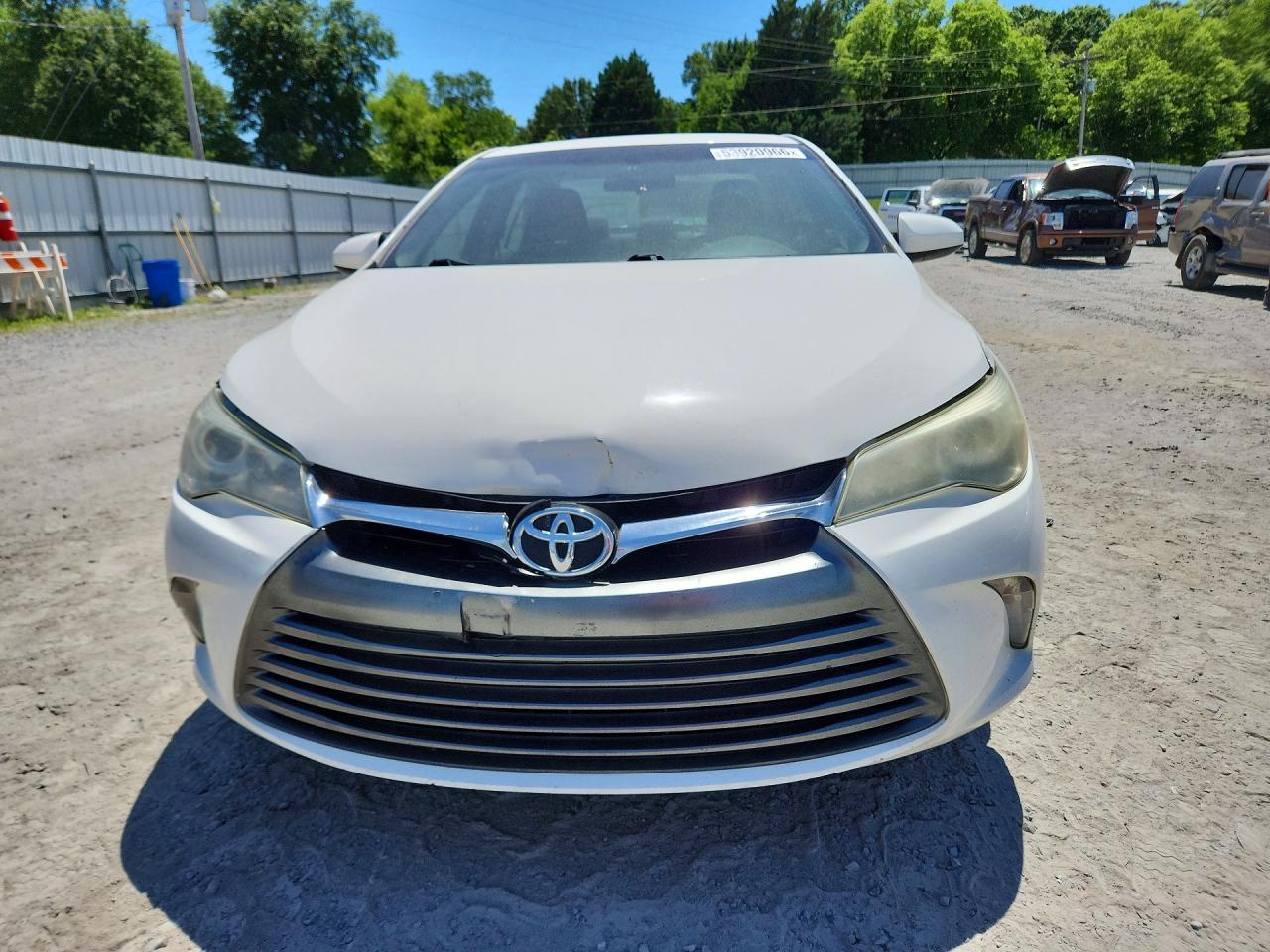 2015 TOYOTA CAMRY LE photo 9