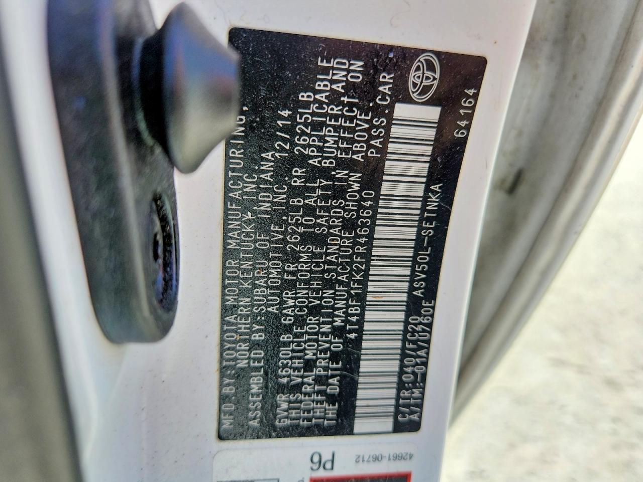 2015 TOYOTA CAMRY LE photo 23