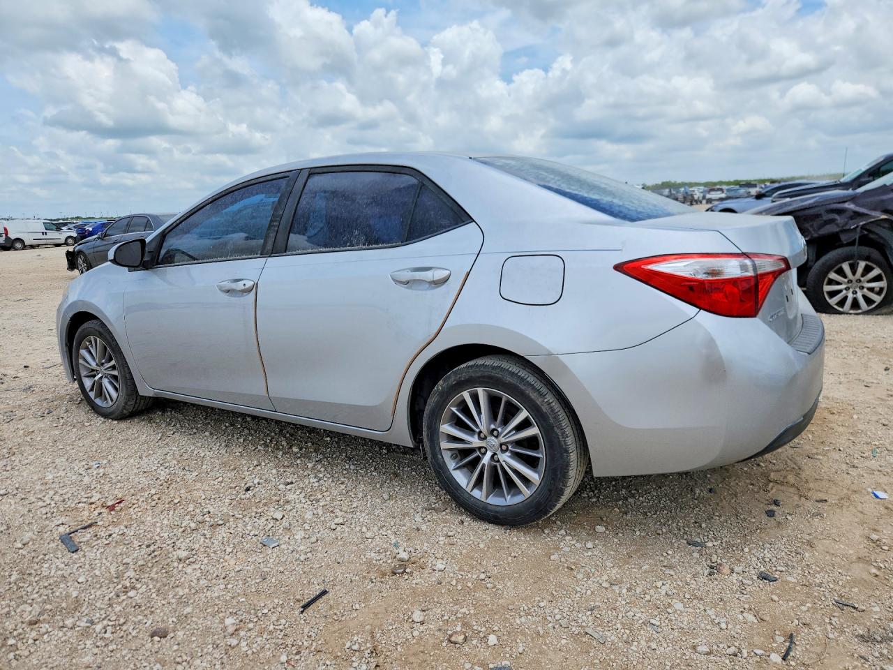 2015 TOYOTA COROLLA LE PLUS photo 3