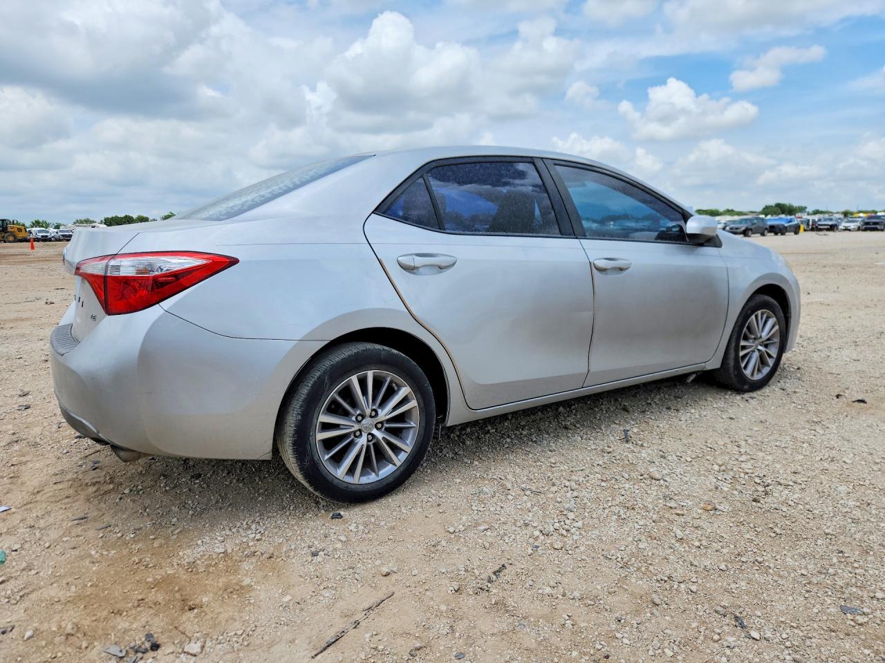 2015 TOYOTA COROLLA LE PLUS photo 5