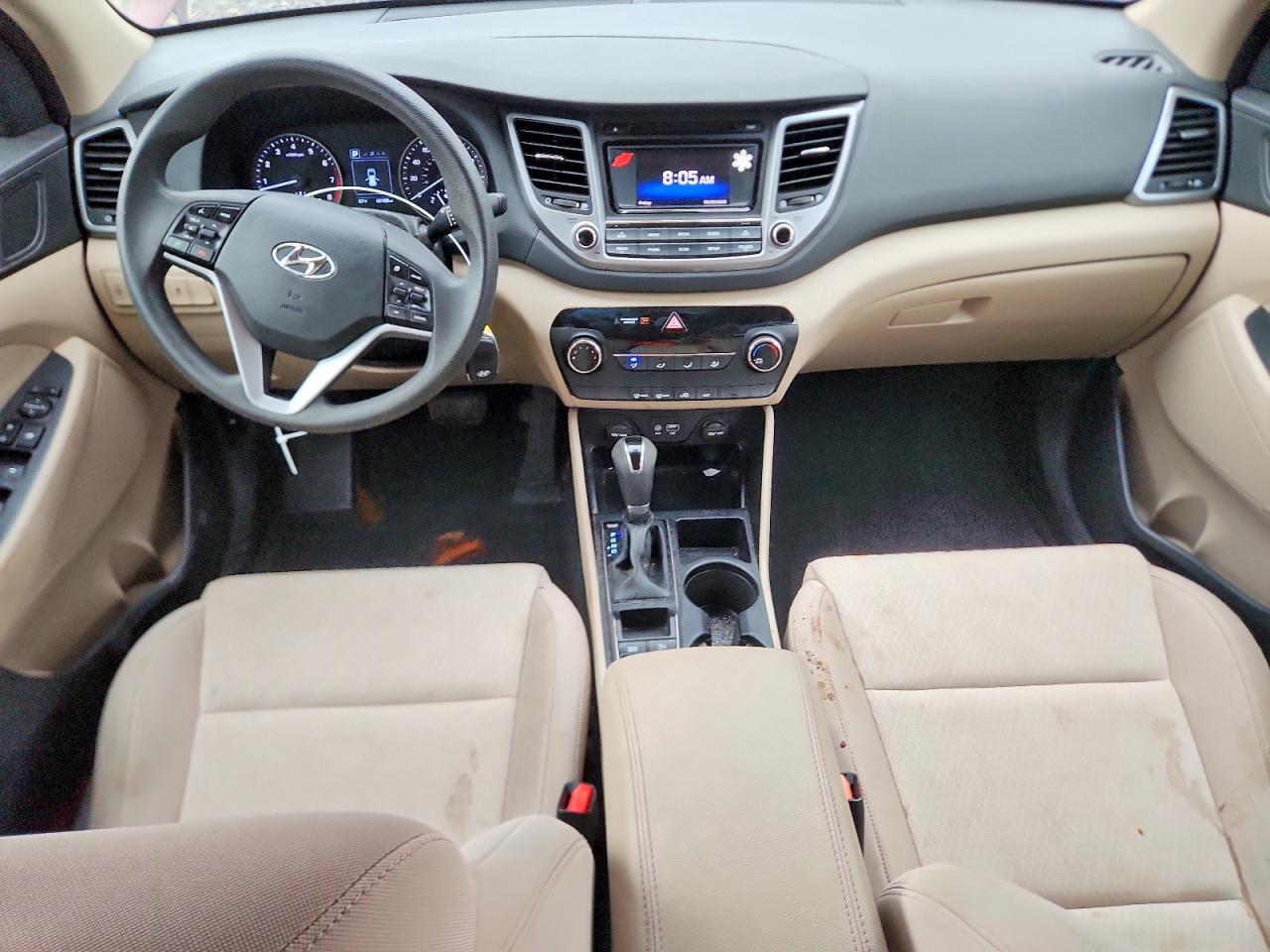 2017 HYUNDAI TUCSON SE photo 22