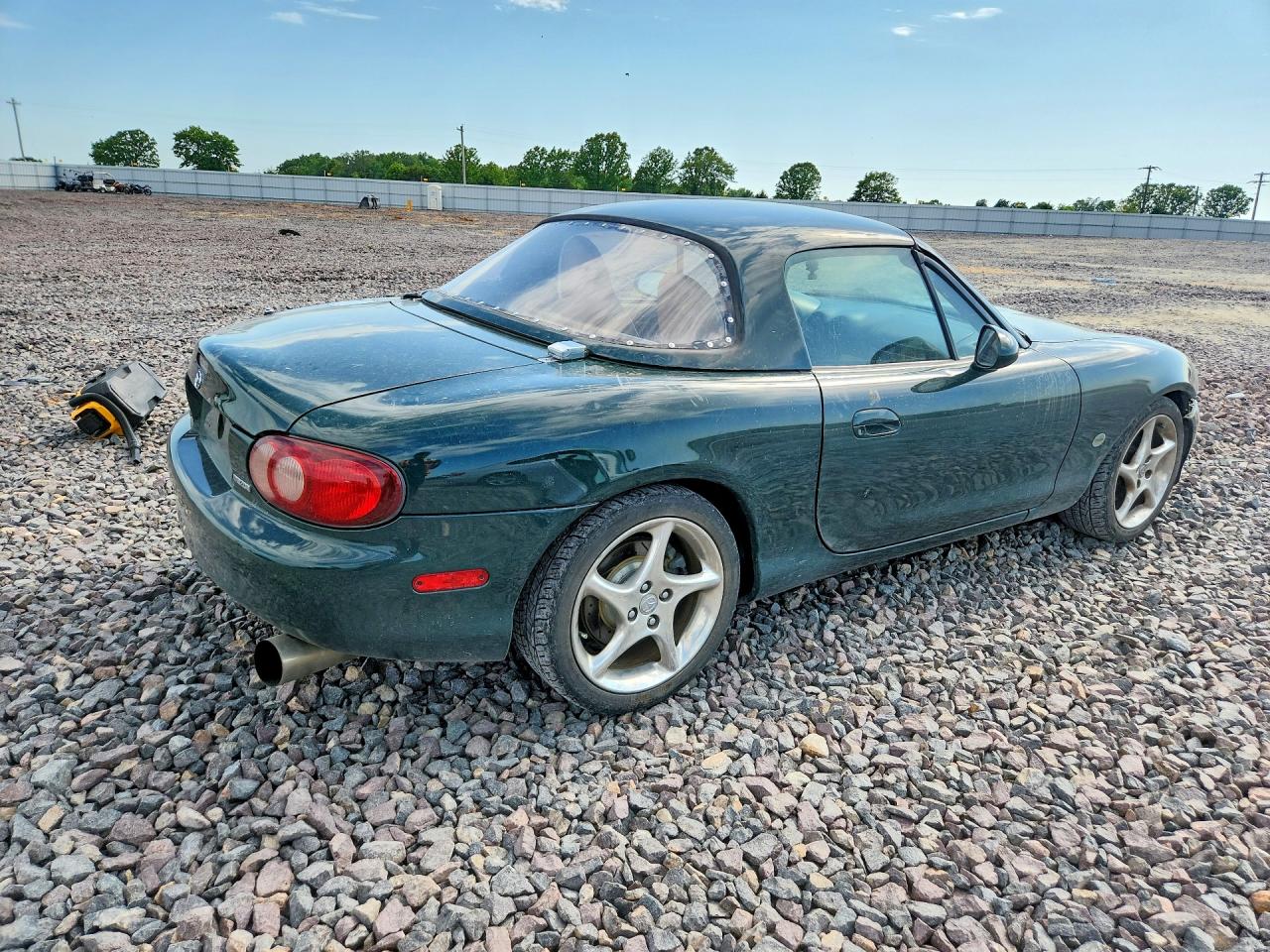 2001 MAZDA MX-5 MIATA BASE photo 6