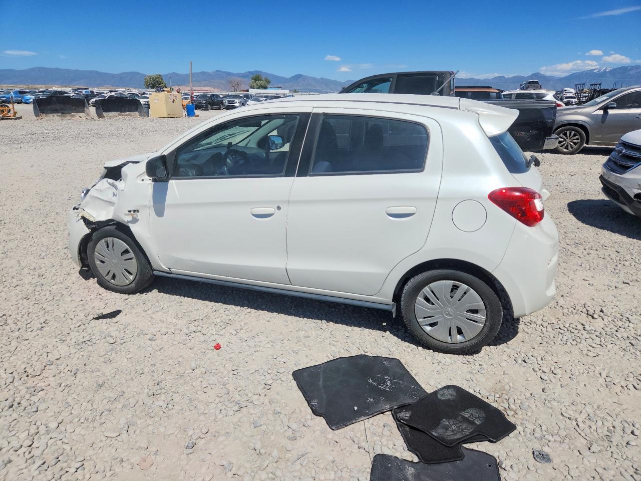 2018 MITSUBISHI MIRAGE ES photo 4