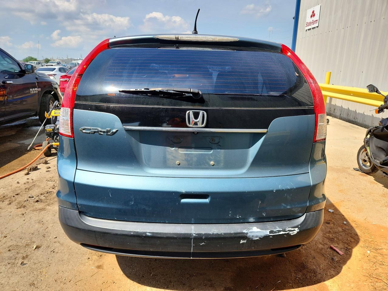 2013 HONDA CR-V LX photo 11