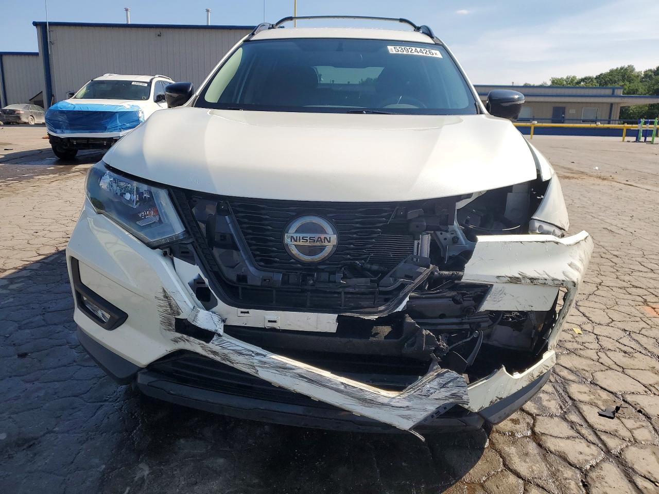 2018 NISSAN ROGUE SV photo 13