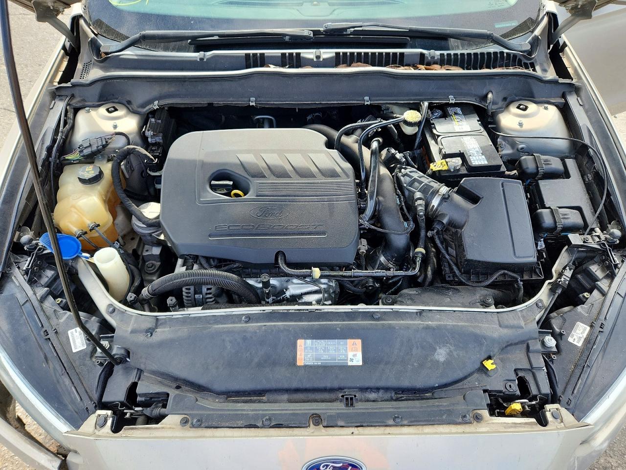 2016 FORD FUSION SE photo 31