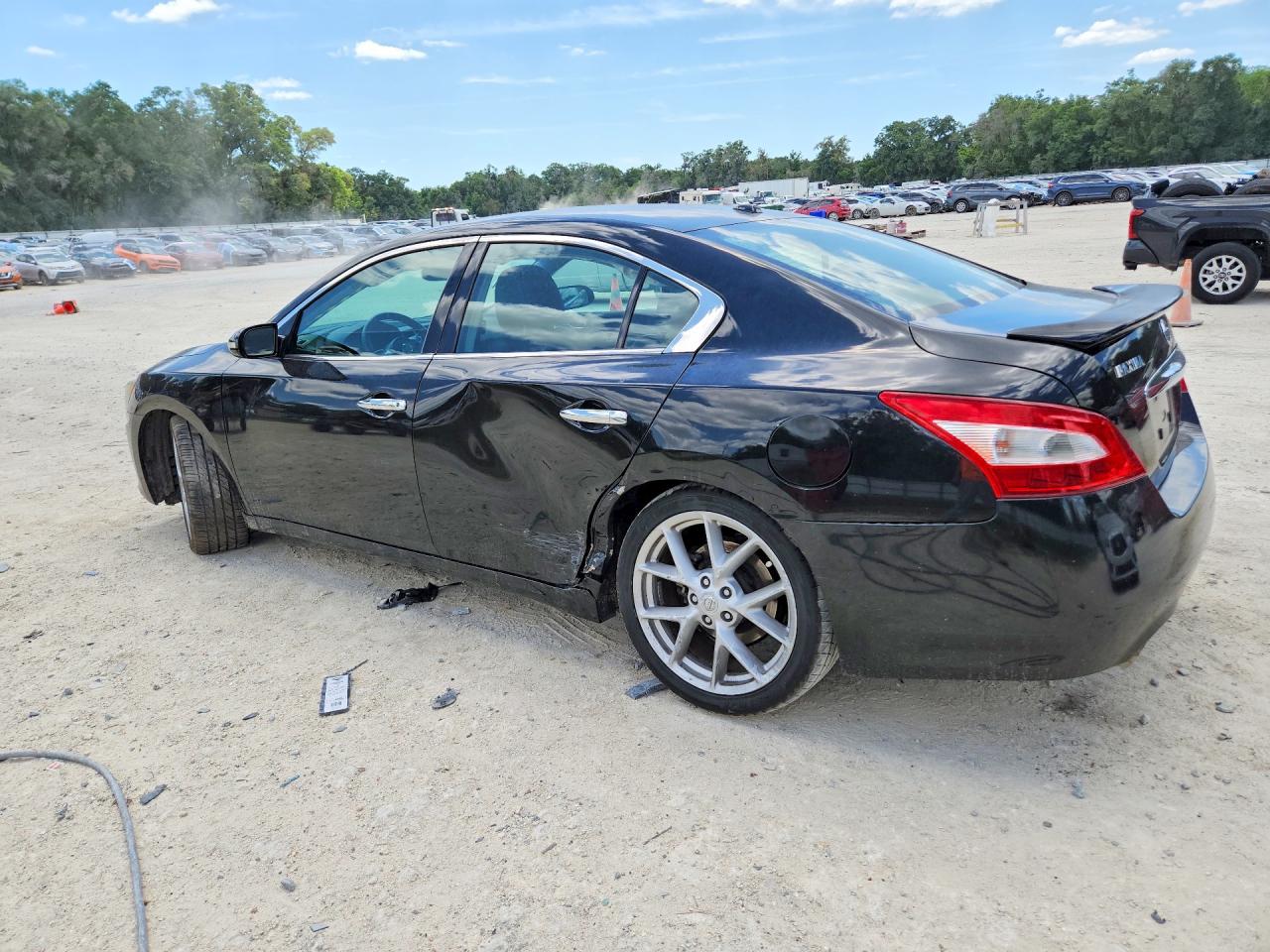 2009 NISSAN MAXIMA 3.5 S photo 3