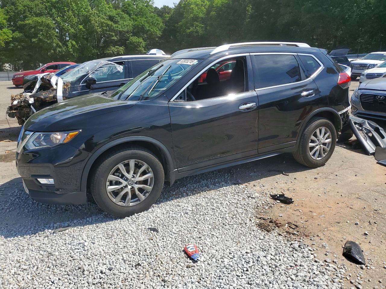 2017 NISSAN ROGUE