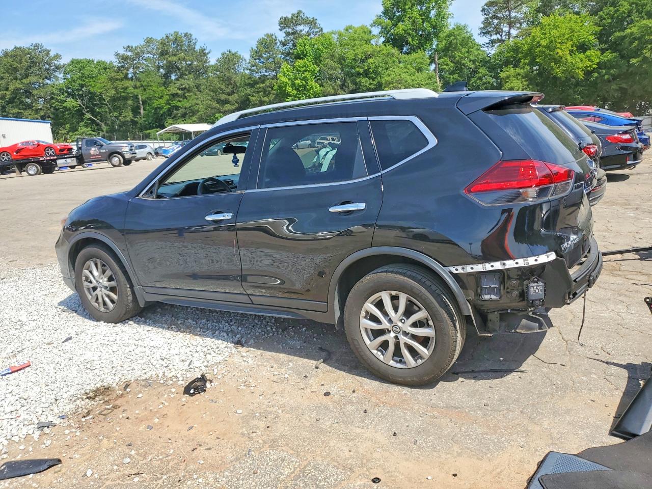 2017 NISSAN ROGUE SV photo 4