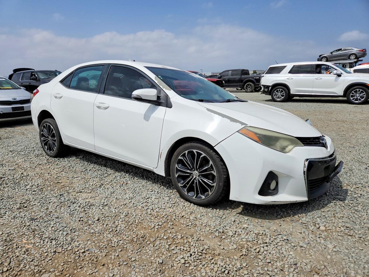2016 TOYOTA COROLLA S PLUS photo 5