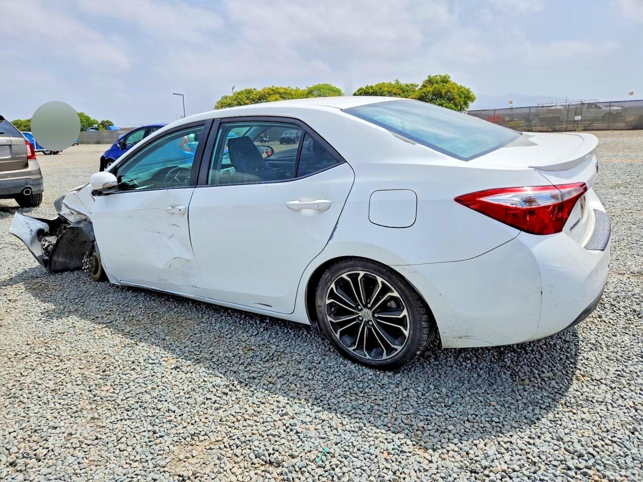 2016 TOYOTA COROLLA S PLUS photo 3
