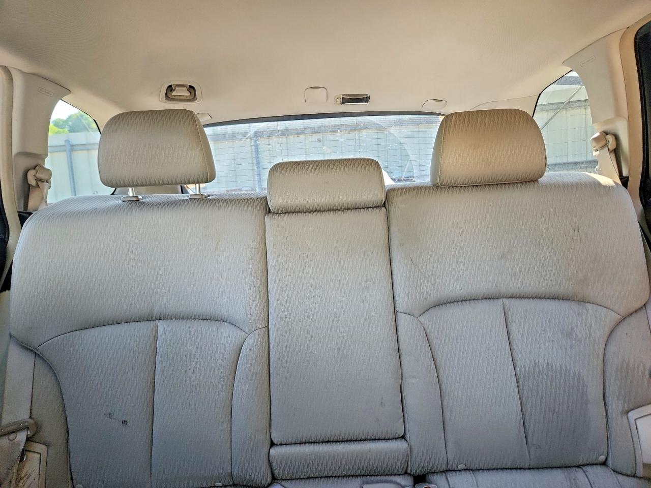2010 SUBARU OUTBACK 2.5I PREMIUM photo 19
