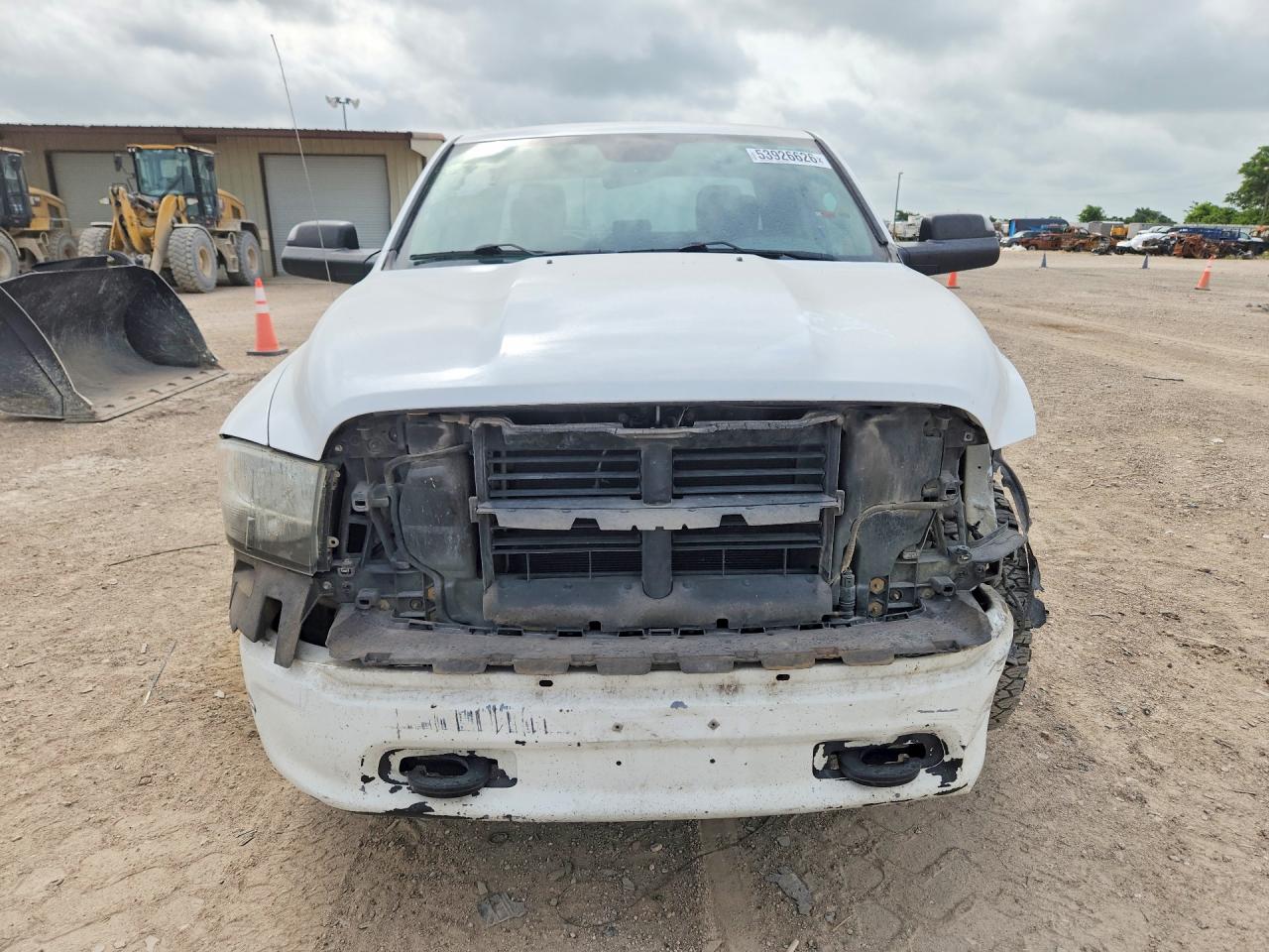 2016 RAM 1500 ST photo 13