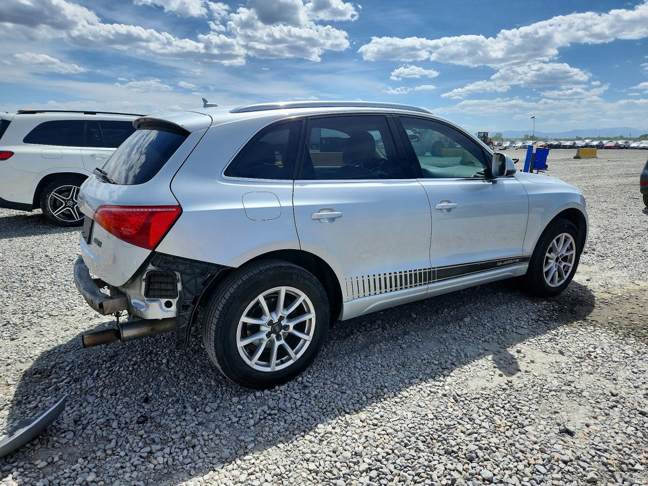 2012 AUDI Q5 PREMIUM photo 7