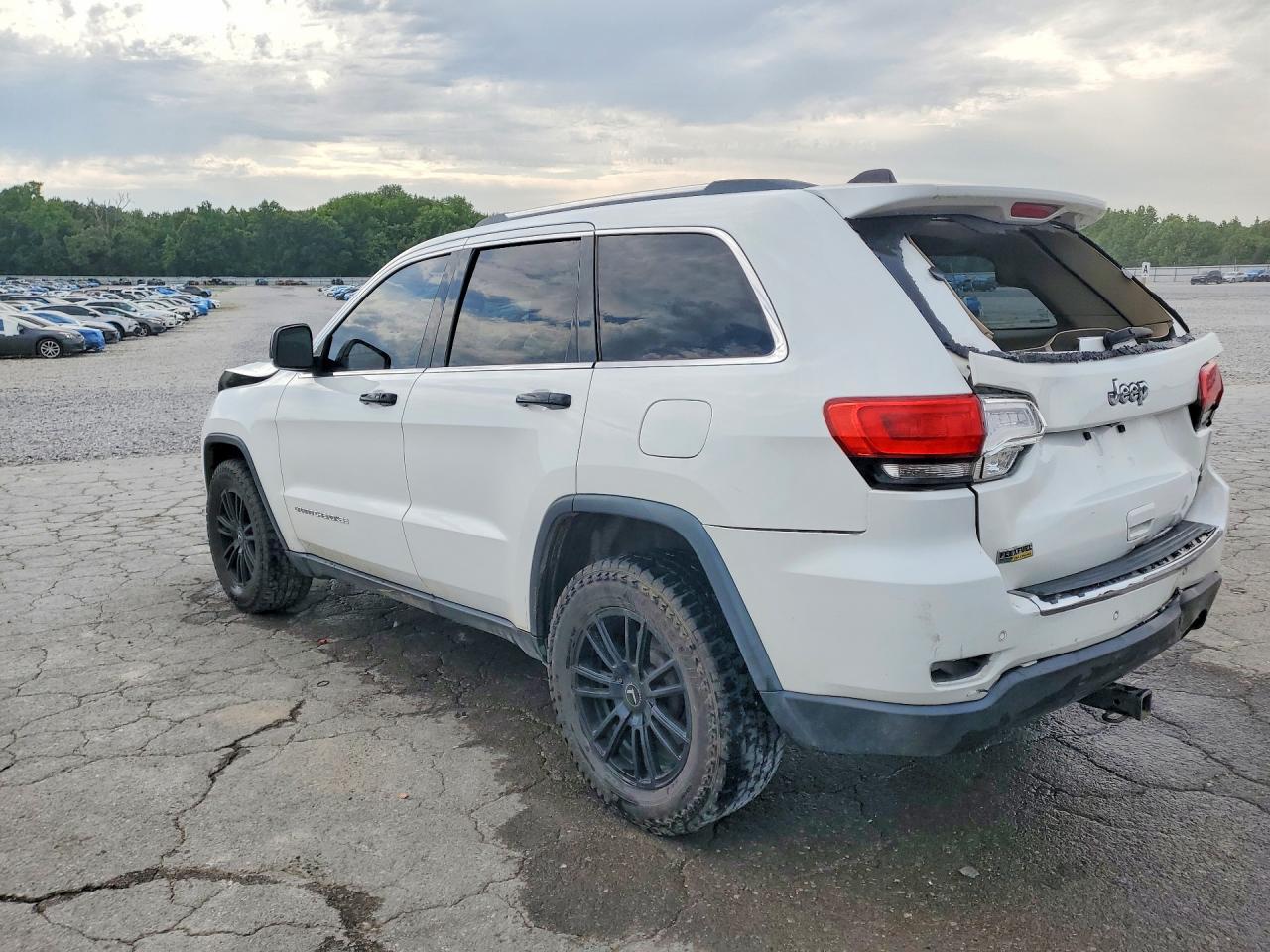 2015 JEEP GRAND CHEROKEE LIMITED photo 3