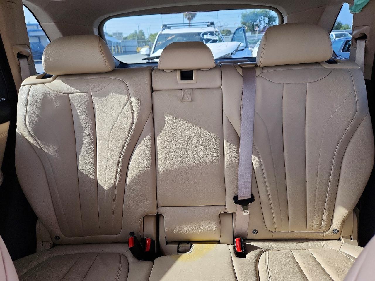 2016 BMW X5 XDRIVE35D photo 10