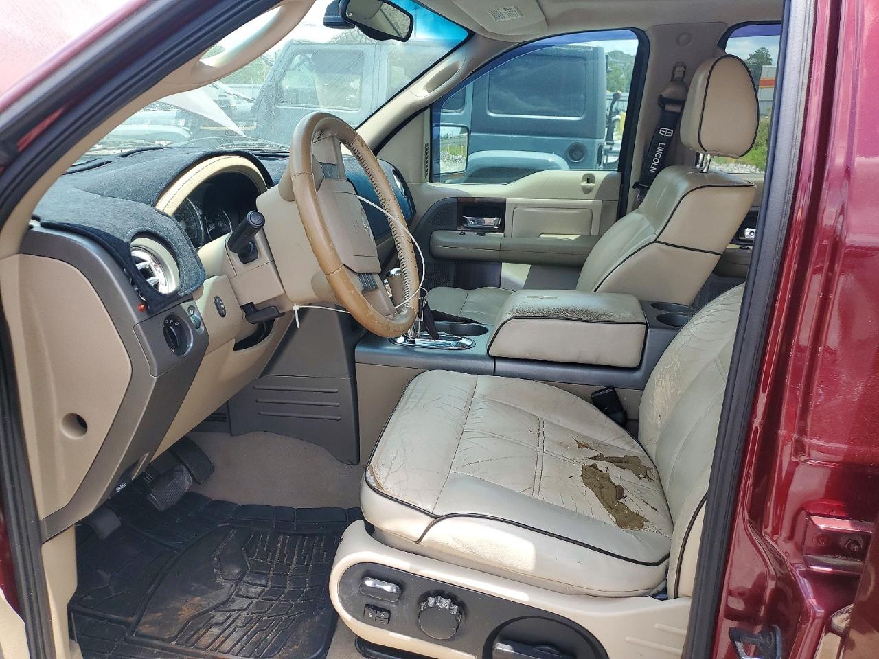 2006 LINCOLN MARK LT photo 19