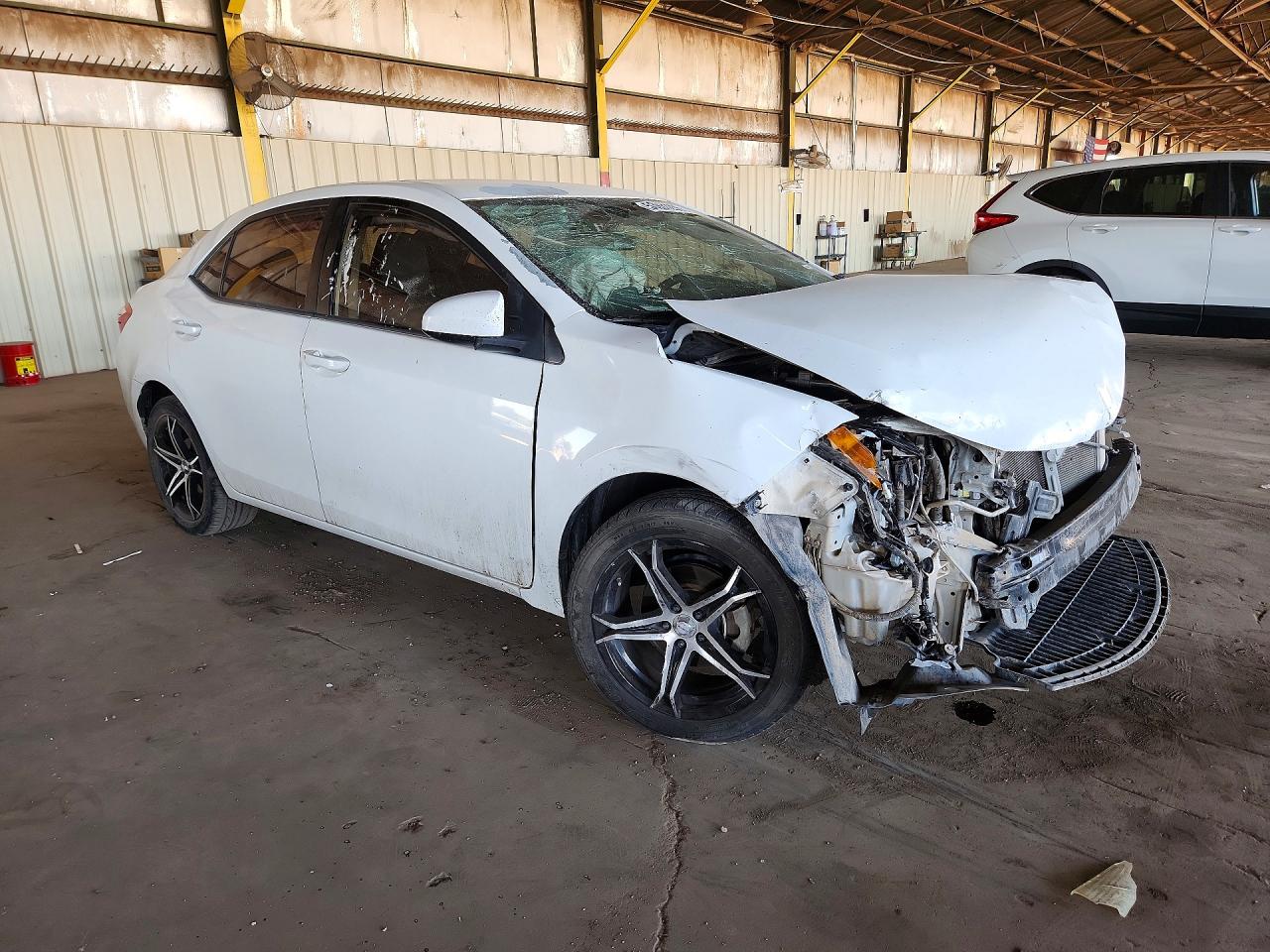 2015 TOYOTA COROLLA L photo 7