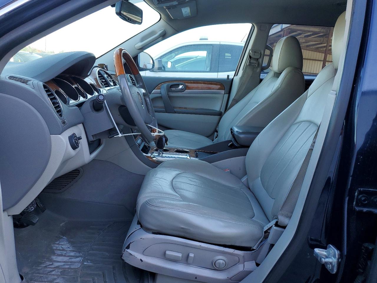 2011 BUICK ENCLAVE CXL photo 7