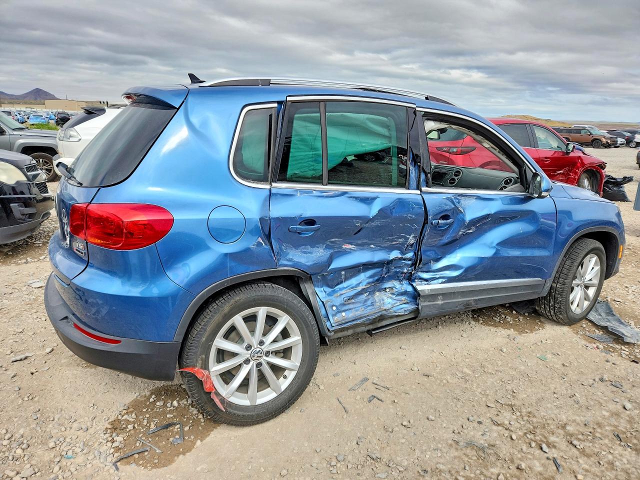 2017 VOLKSWAGEN TIGUAN WOLFSBURG photo 7