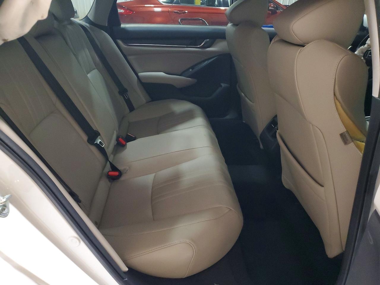 2020 HONDA ACCORD TOURING HYBRID photo 19