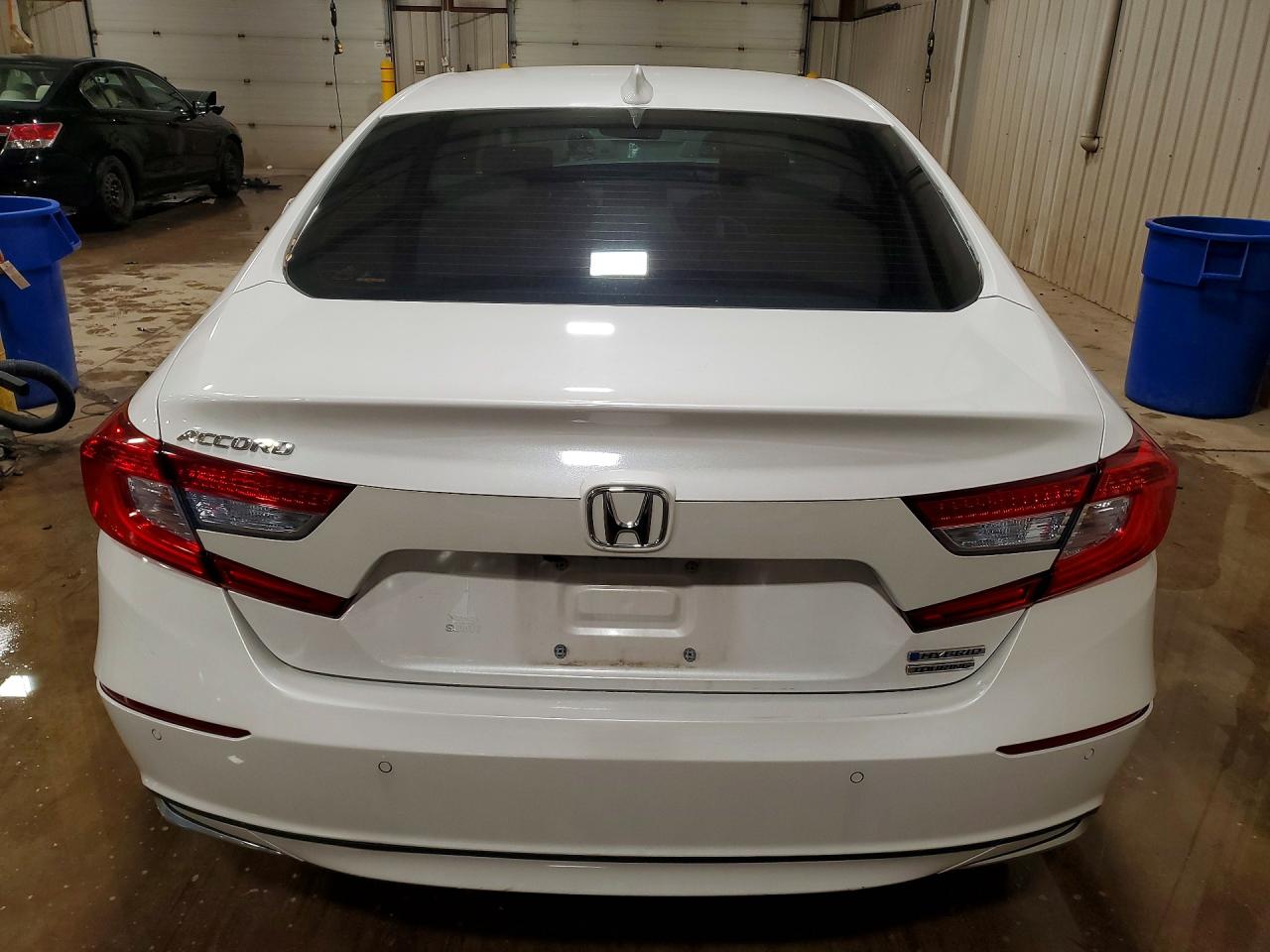 2020 HONDA ACCORD TOURING HYBRID photo 11
