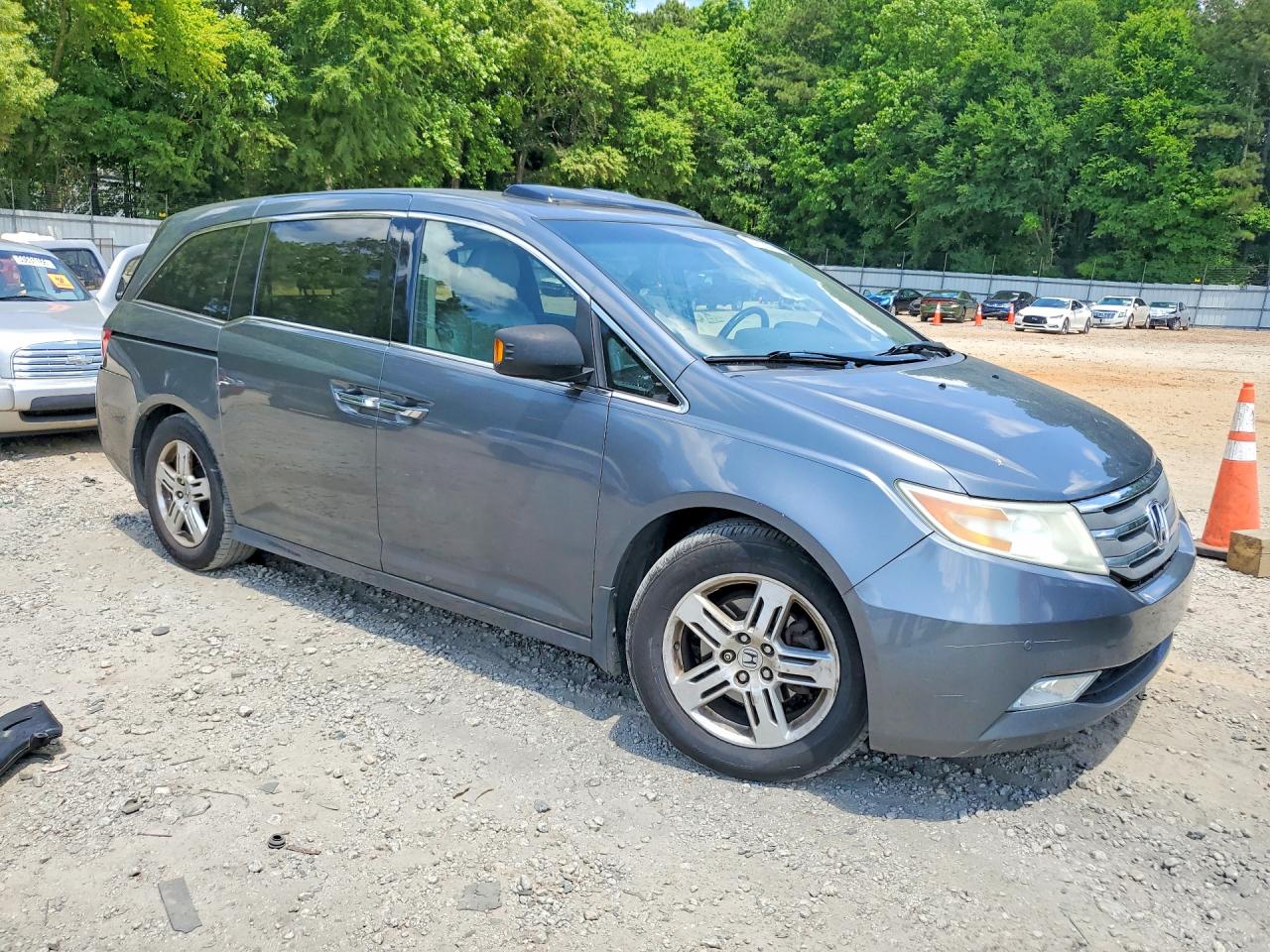 2013 HONDA ODYSSEY TOURING photo 7