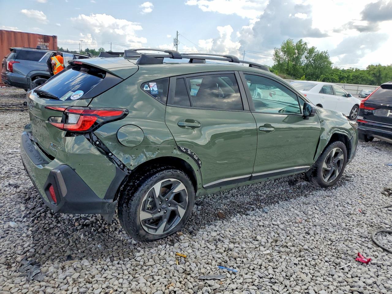 2024 SUBARU CROSSTREK LIMITED photo 3