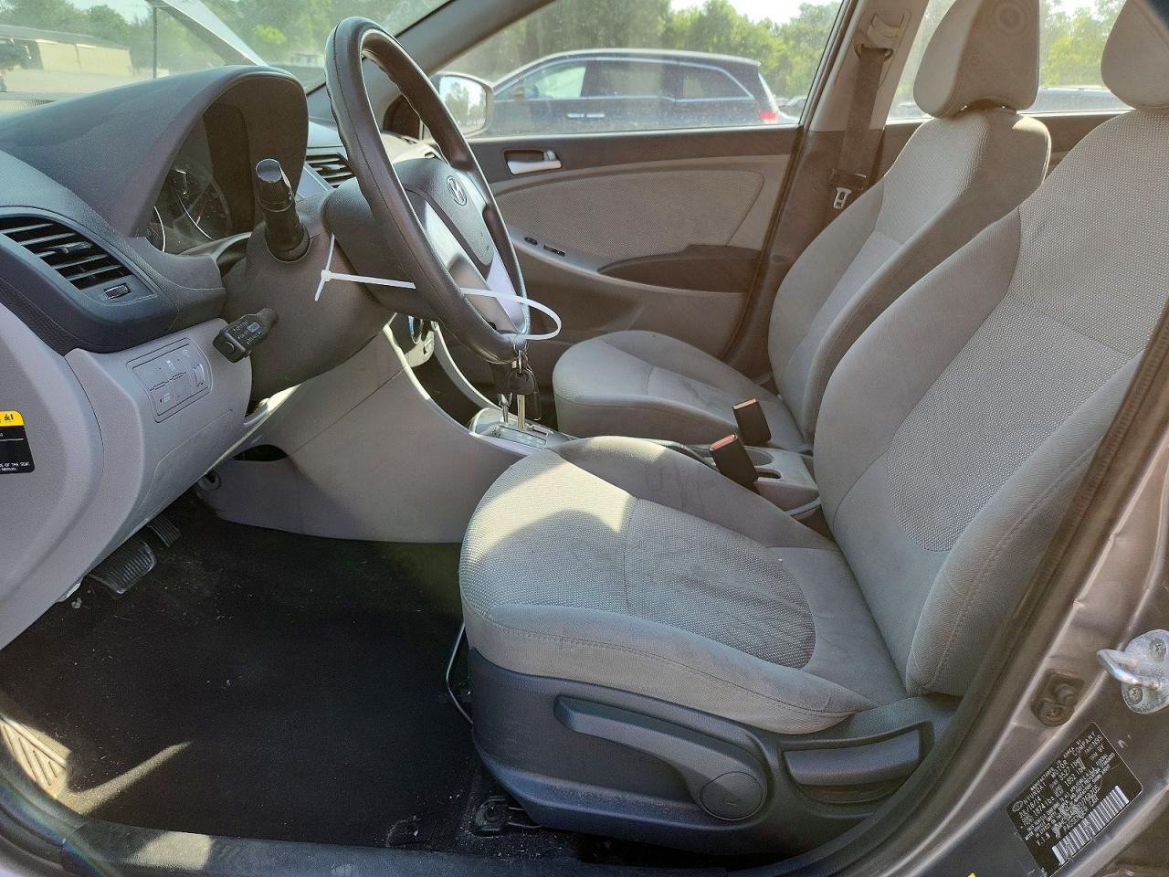 2014 HYUNDAI ACCENT GLS photo 13