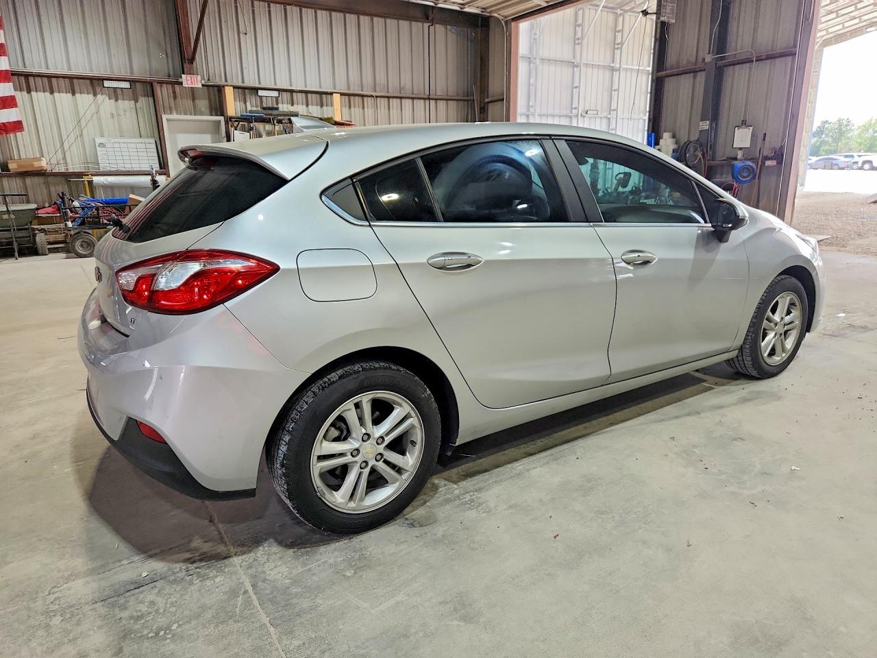 2017 CHEVROLET CRUZE LT photo 7