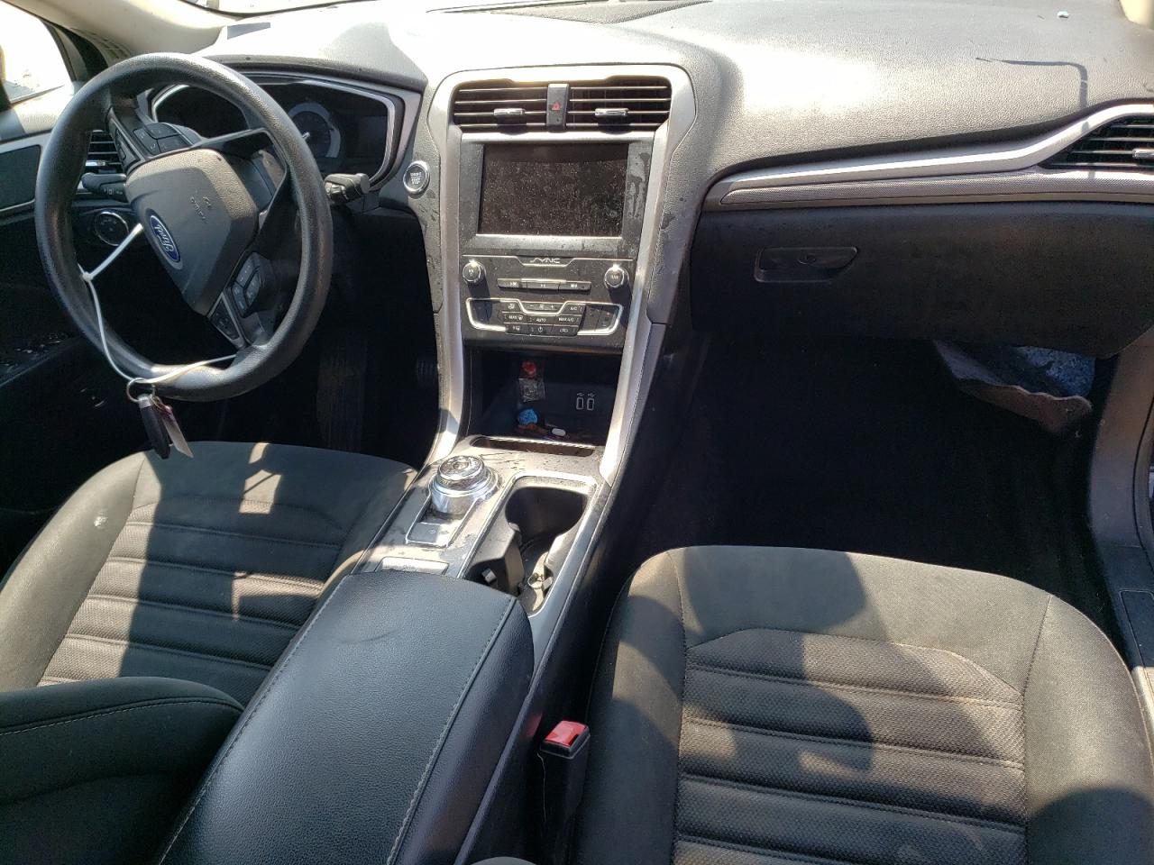 2019 FORD FUSION SE photo 8