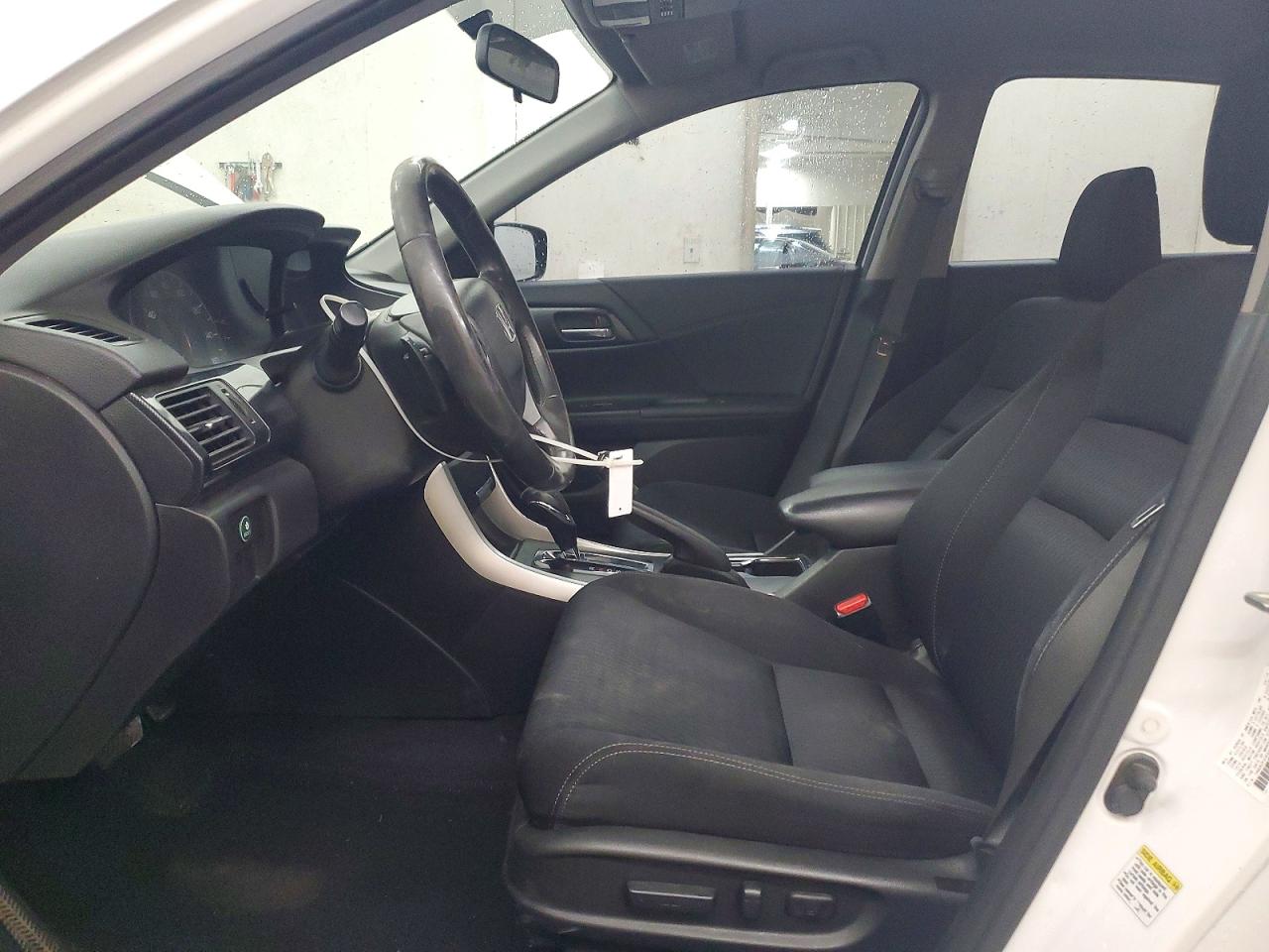 2014 HONDA ACCORD SPORT photo 19