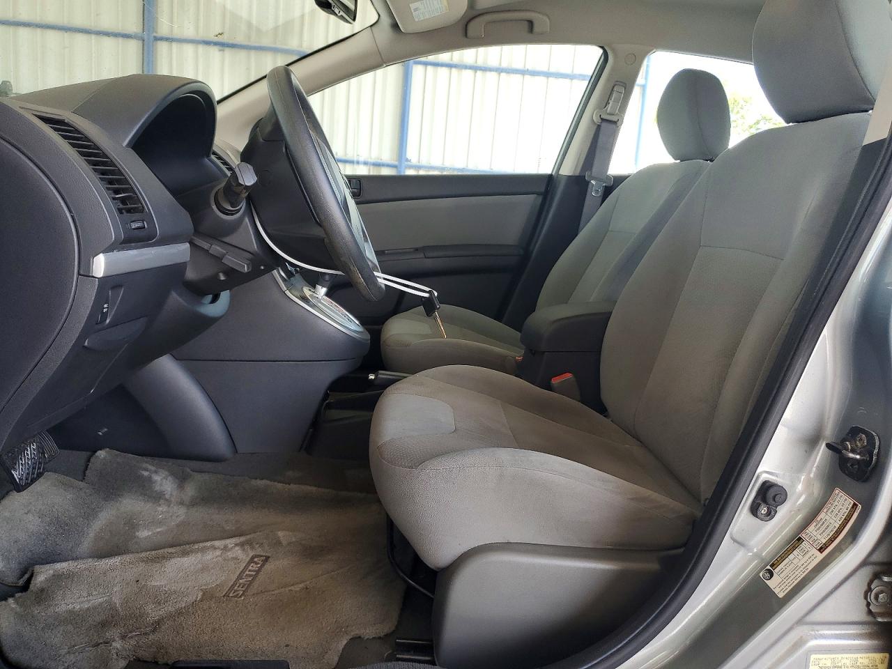 2011 NISSAN SENTRA 2.0 photo 13